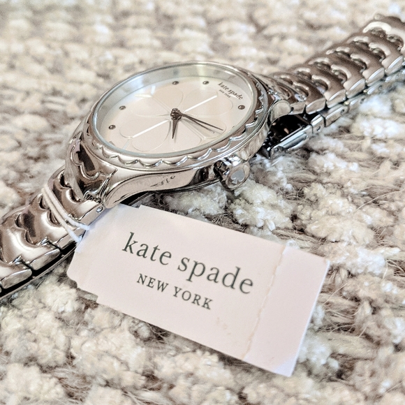 Kate Spade Scallop Rosebank 32mm Quartz Wa… - Picture 1 of 3